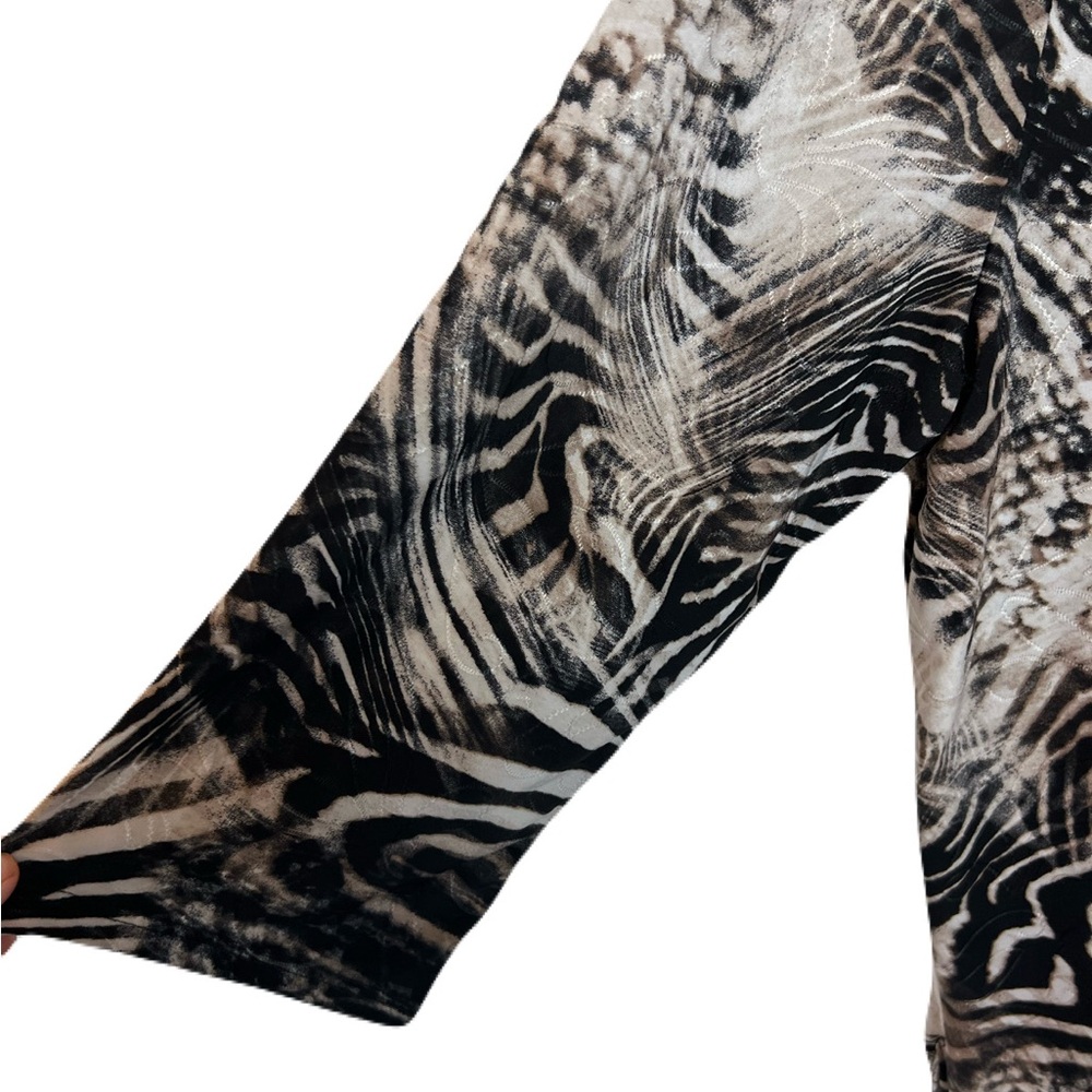 🦓 Amana Zebra Print Tunic – Women’s 3X 🖤🤍 - Picture 3 of 8
